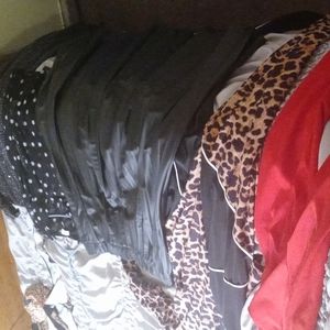 Classy dress , 2 jumpsuits, 1 skirt , 1 blouse